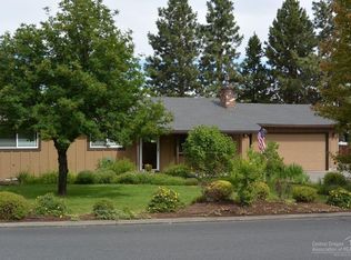 1688 NE Meadow Ln, Bend, OR 97701