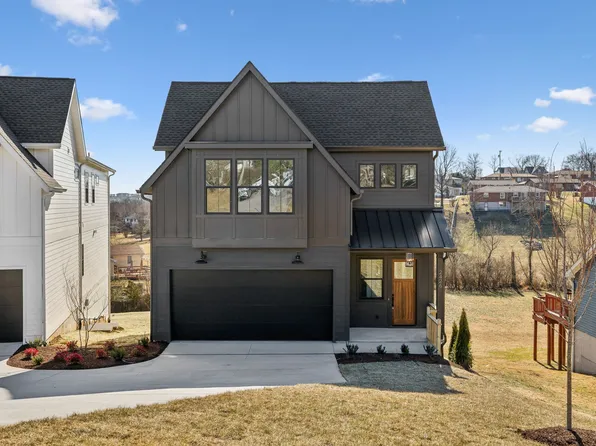 2426 Brittany Dr, Nashville, TN 37206