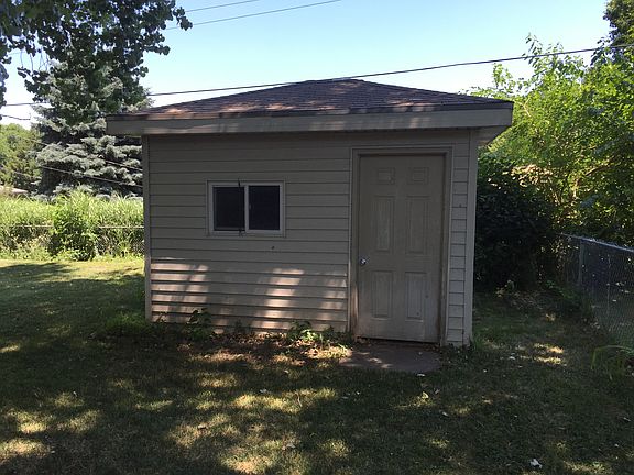 4th image of 1105 S Grandview Ave