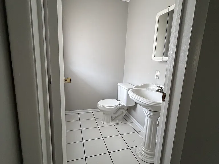 4965 Pikes Pond Rd — Photo 15
