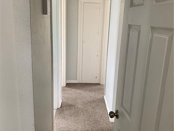 3rd image of 4244 Larchmont Dr