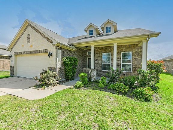 2nd image of 13915 Lanier Shore Lane