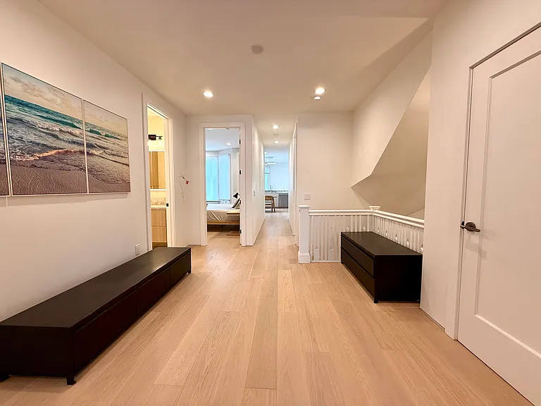 941 Greenwich St #939 — Photo 15