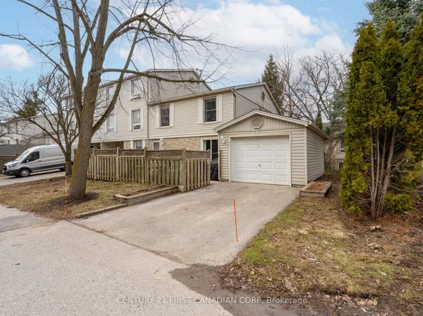 327 Everglade Cres, London, ON N6H 4M7