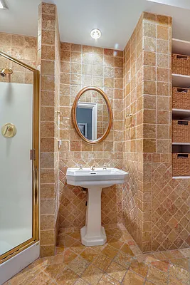 Sold by Compass | media 9