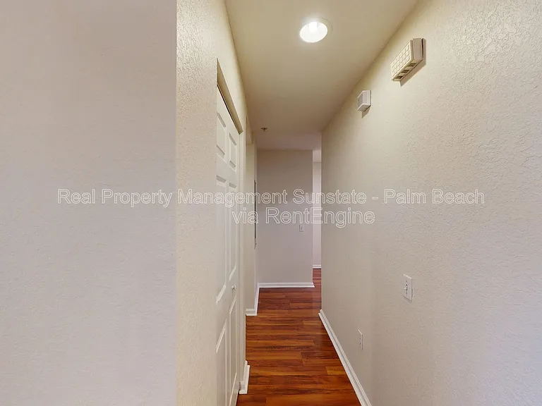1610 Presidential Way #505B — Photo 10