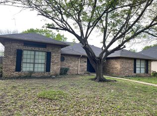 125 Diann St, Lancaster, TX 75146