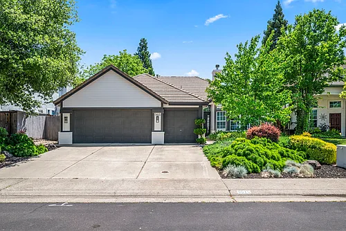 5615 Darby Rd Photo 1