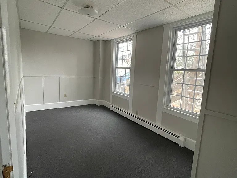 139 Pine St #1 — Photo 2