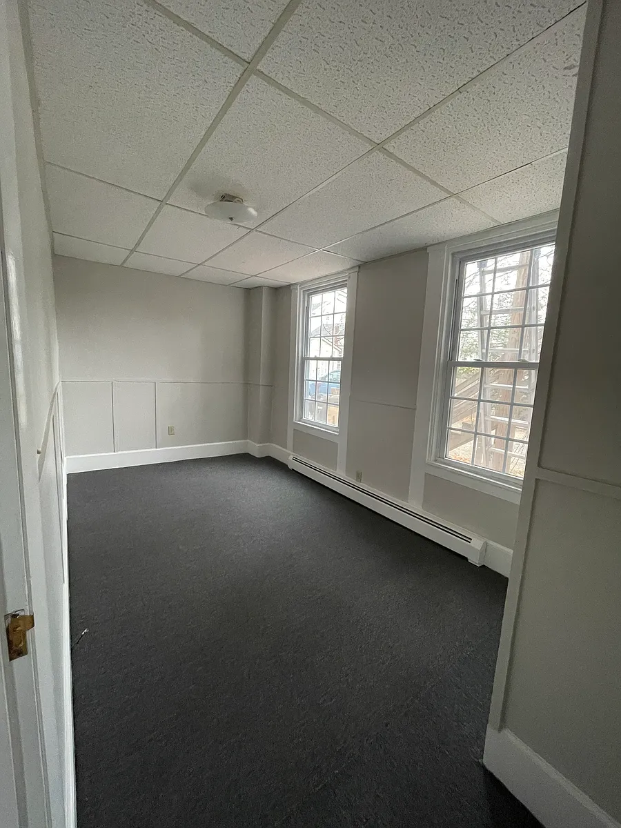 Building Photo - 139 Pine St #1