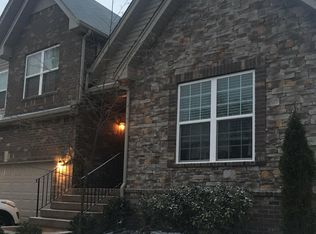 6586 Sunnywood Dr, Nashville, TN 37211