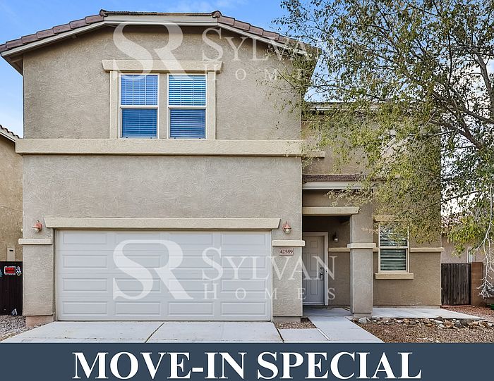 1st image of 42589 W Palmyra Ln