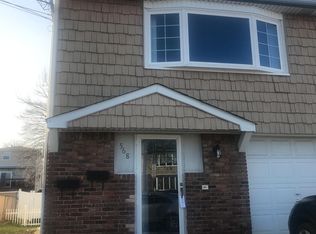 568 Armstrong Ave #1, Staten Island, NY 10308