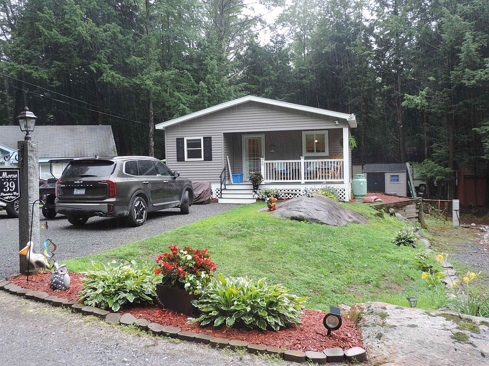 1st image of 39 Plantation Way