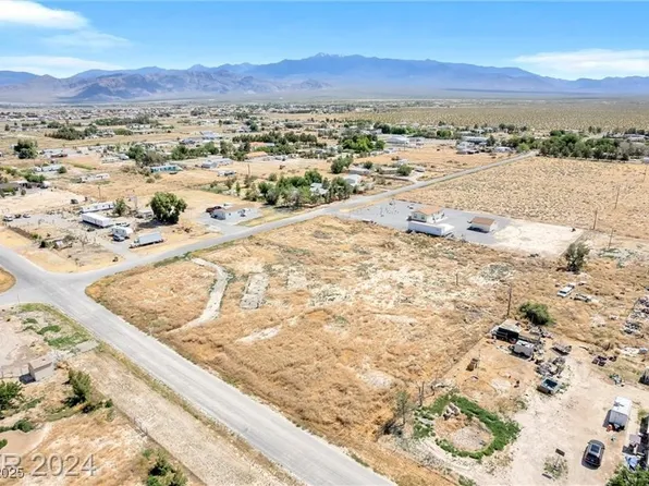 4501 Pawnee Pl, Pahrump, NV 89061