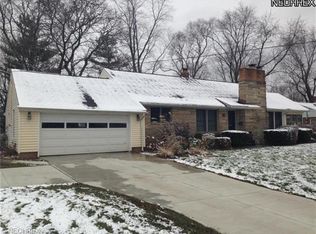 13275 E Bagley Rd, Cleveland, OH 44130