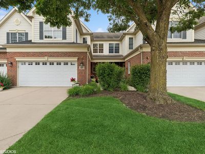 37 Harborside Way, Hawthorn Woods, IL, 60047
