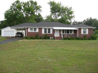 5413 Locust Hill Rd, Travelers Rest, SC 29690