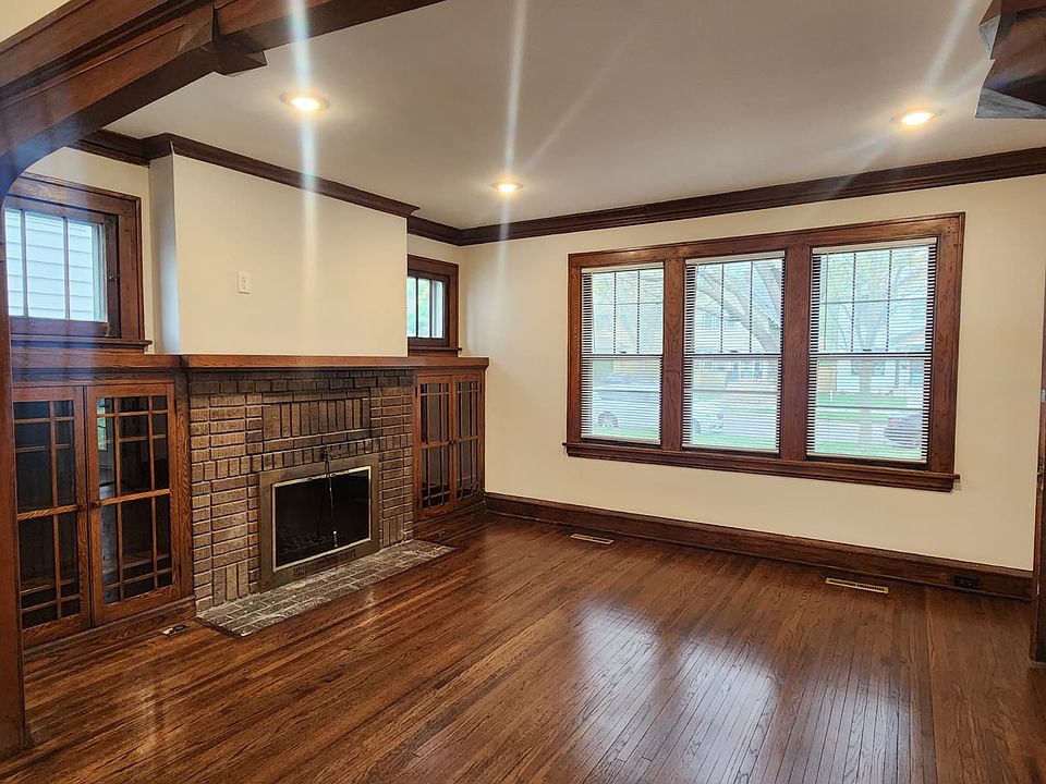 1st image of 3427 Pillsbury Ave