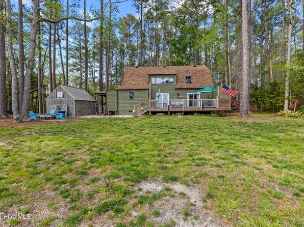 170 Windy Point Road, Beaufort, NC 28516