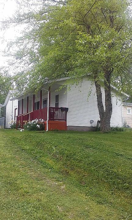 Front yard of house