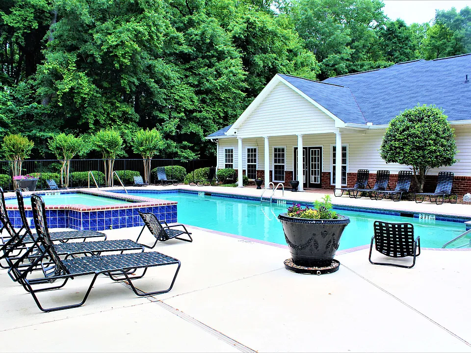 Walden Pointe