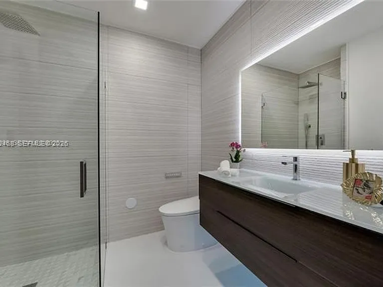 17203 SW 78th Pl #0 — Photo 14