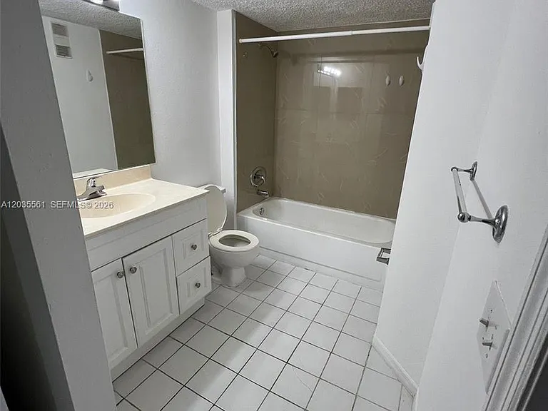 3985 W McNab Rd #A103 — Photo 14