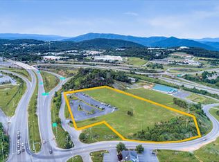3503 Holiday Ln, Blacksburg, VA 24060