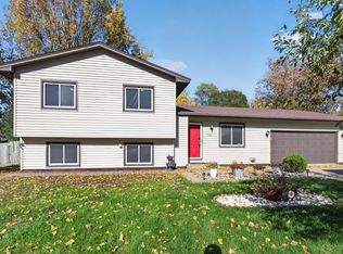 3705 138th Ln NW, Andover, MN 55304