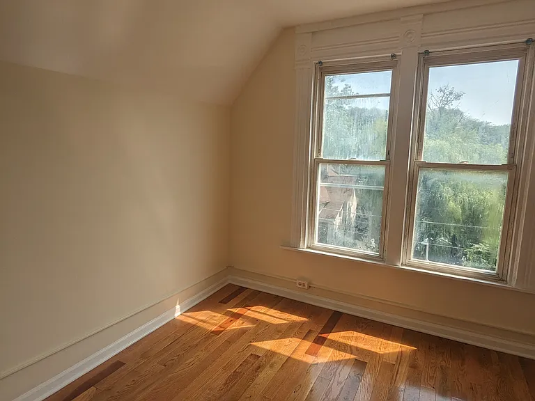 7042 S Kimbark Ave #3 — Photo 7