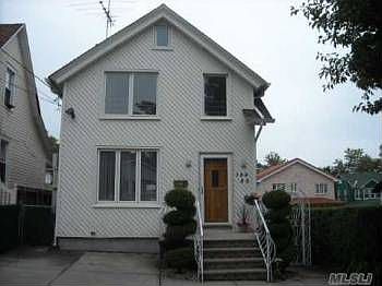 1st image of 15452 10th Ave