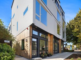 5253 California Ave SW #B, Seattle, WA 98136