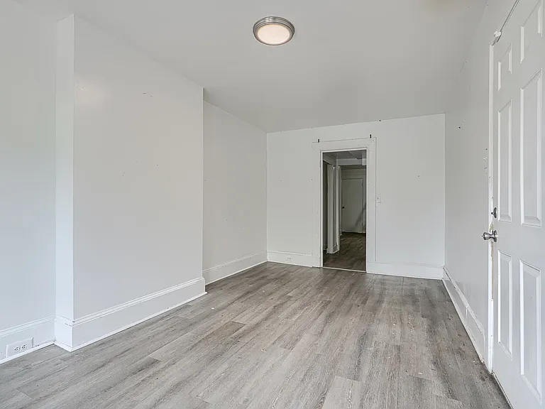 1803 W Baltimore St #1 — Photo 3