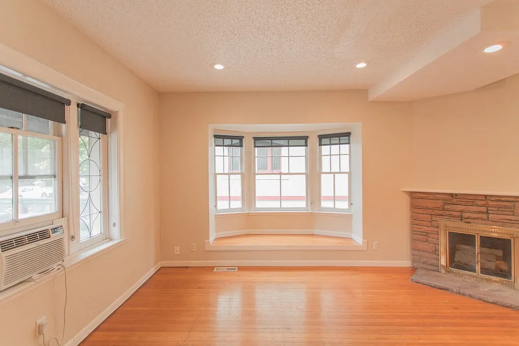 1217 E 14th Ave. — Photo 2