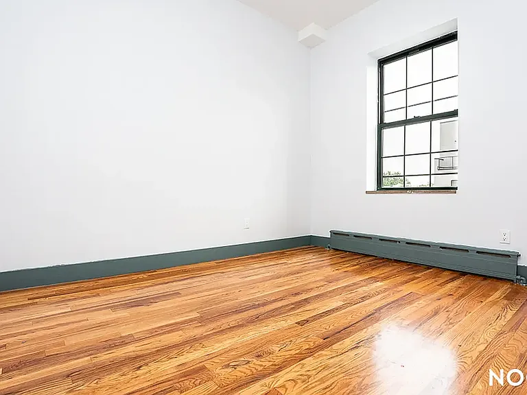52 Monitor St #4R — Photo 6