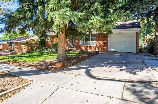Welcome to one of Colorado Springs' classic ranch homes in popular Century Heights!