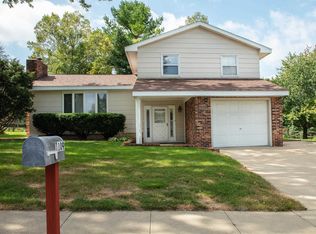 1109 5th St NW, Waverly, IA 50677