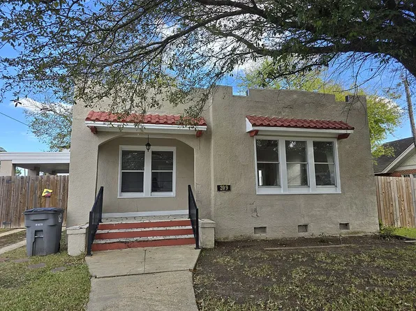 209 S Walnut Ave, Demopolis, AL 36732