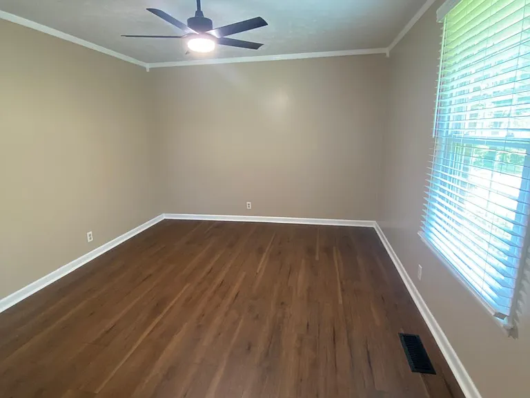 703 Lucien Rd — Photo 8