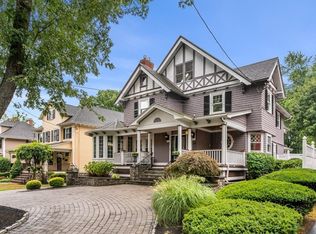 60 Prospect St, Reading, MA 01867