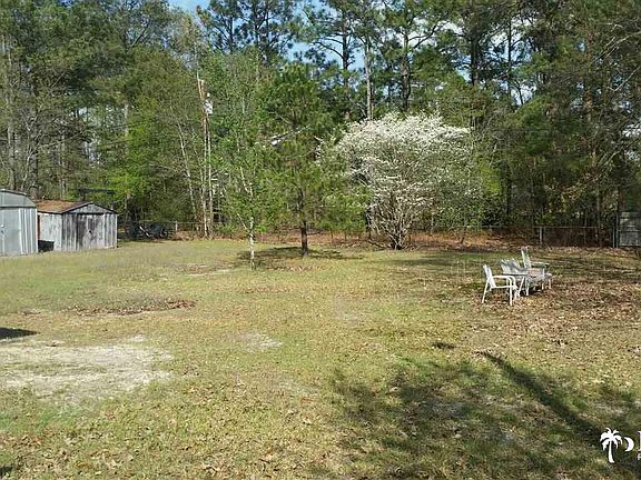 2nd image of 529 Parkview Dr