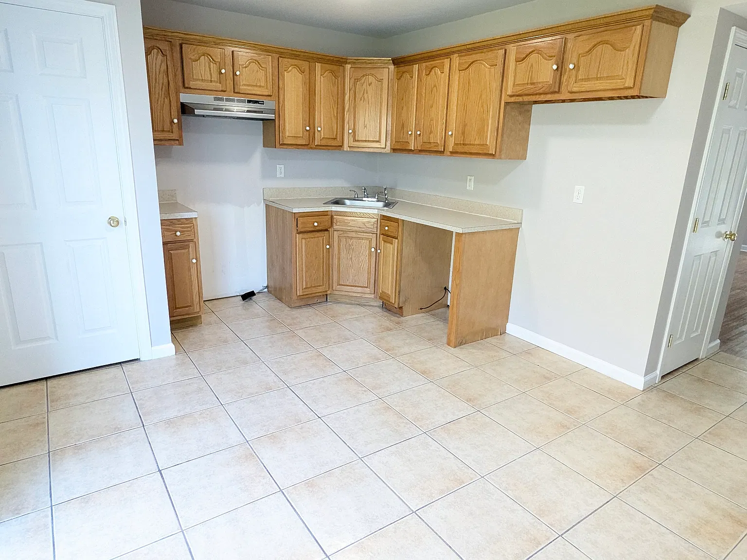 2 bed, 1.5 bath, 1100 sqft, $1,750 — Photo 1