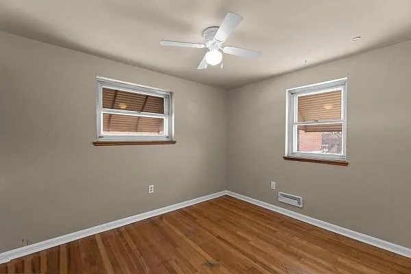 670 Queensgate Rd — Photo 13