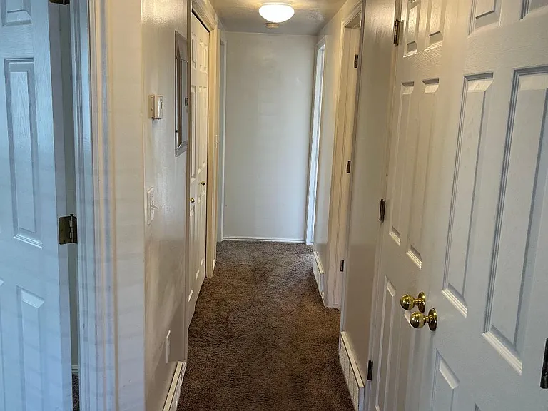 4933 S 300 W #C — Photo 12