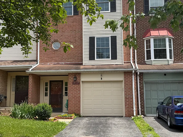 19517 White Saddle Dr — Photo 1