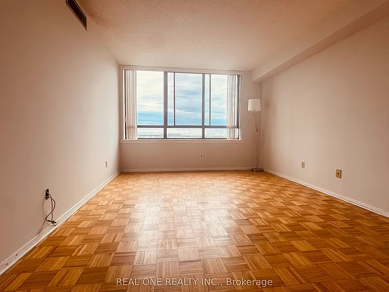 75 Bamburgh Cir #1723 — Photo 13