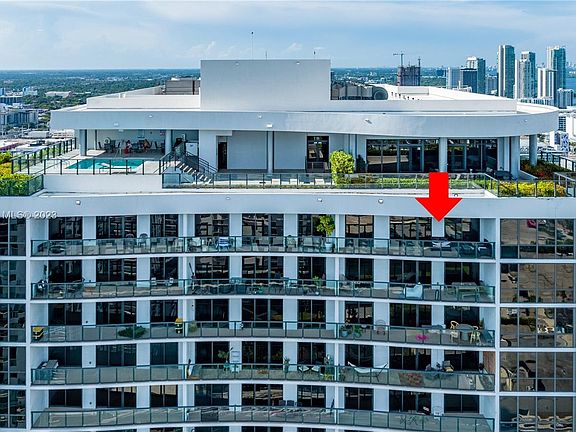 5th image of 1600 NE 1st Ave #Penthouse 07