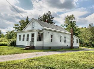 2711 Curry Rd, Schenectady, NY 12303