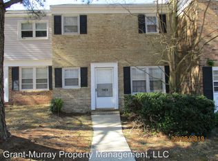 2425 Commonwealth Ave, Fayetteville, NC 28301
